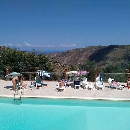 L'uliveto Фермерский дом Reitano (Messina)