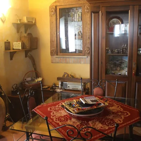 L'uliveto Фермерский дом *