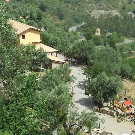 L'uliveto Фермерский дом Reitano (Messina)